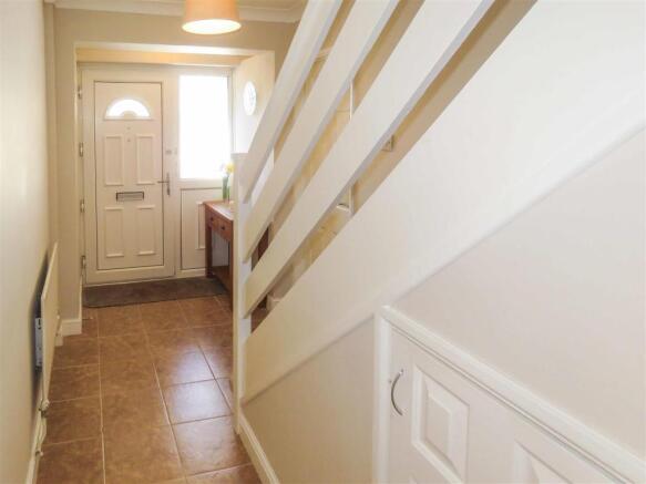 ENTRANCE HALLWAY