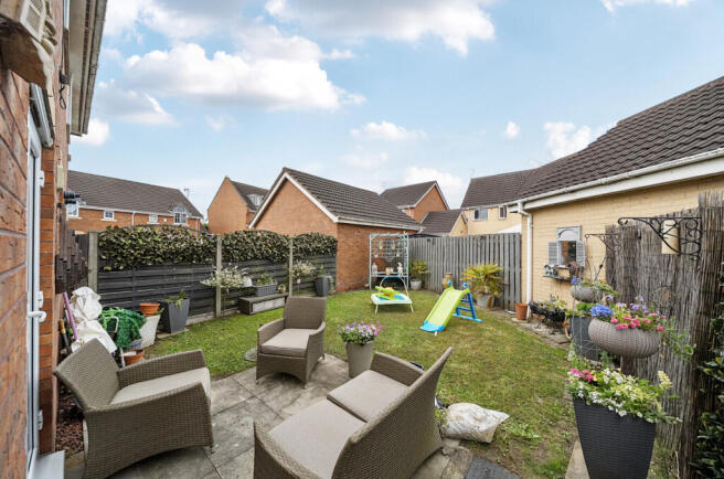 3 bed Semi-Detached for sale Image 9