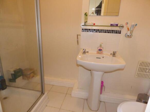 En-Suite 1