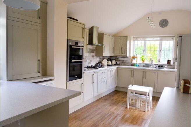 Kitchen / Breakfast