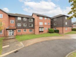 14, Sandringham Court, Dorset Road, Belmont SM2 6NG