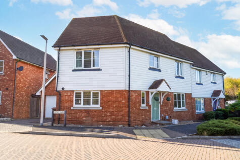 Juno Way, Wainscott, Rochester