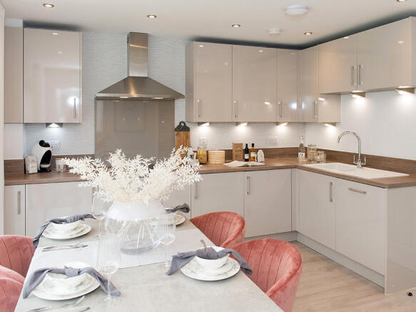 High specification kitchen/dining area with integrated appliances