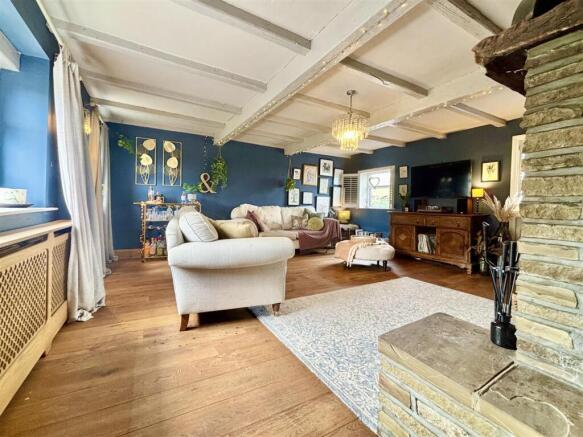 4 bed Farm House for sale Image 12