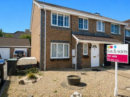 Howard Close, Lee-On-The-Solent