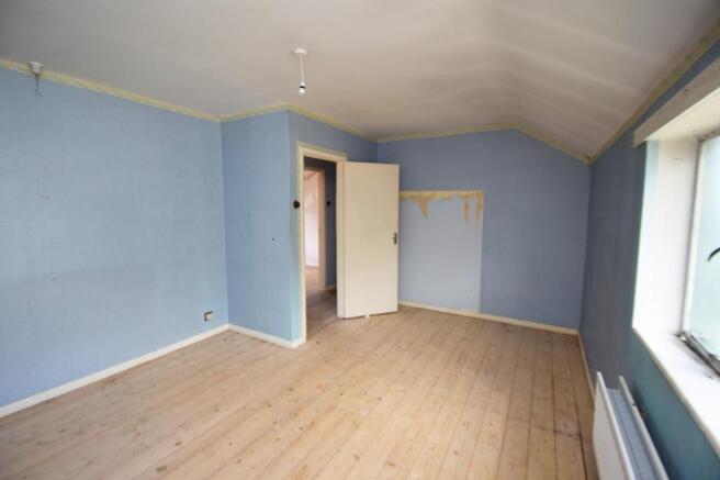 8 Water Street, Aberarth, Dyfed, SA46 0LN
