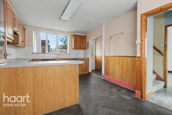 3 bed Terraced for sale Image 6