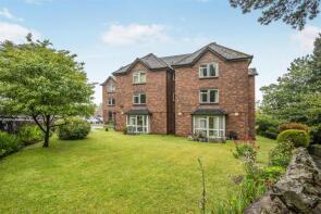 Flat 14, 33 Crellin House, Priory Road, Malvern WR14 3DR