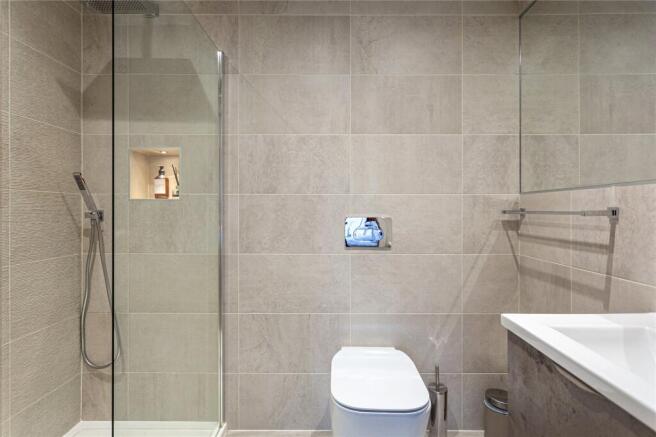 2 bed Flat for sale Image 12