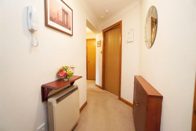 hallway.jpg