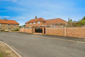 24, Mill Hill, Norwich NR12 8LF