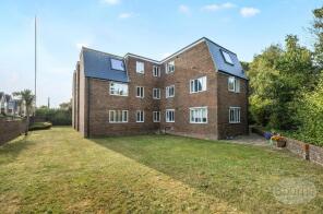 15, 1 Britnell House, North Road, Petersfield GU32 2AX