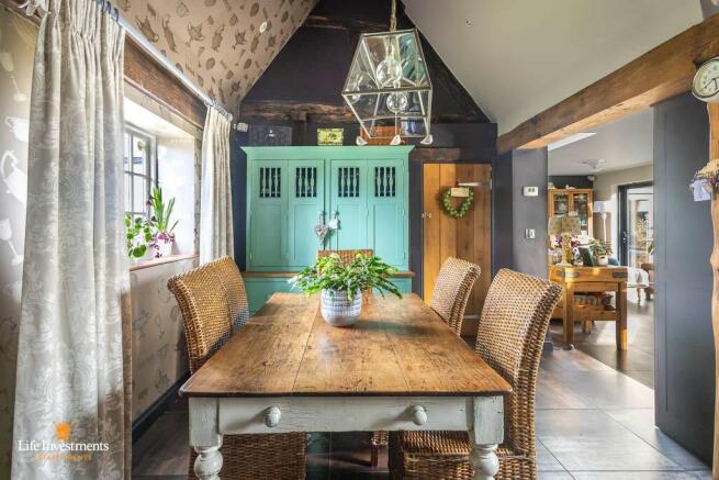 Kitchen - Dining Rm
