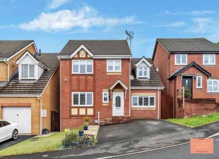 Dol Y Felin, Bedwas, CF83