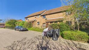 10, Bluebell Rise, Lightwater GU18 5YN