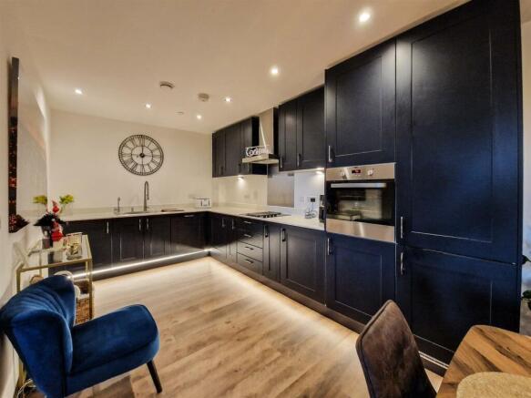 luxury bespoke kitchen