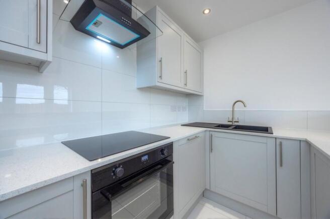 2 bed Town House for sale Image 4