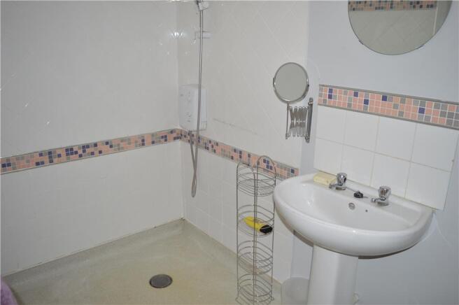  Downstairs Wet Room