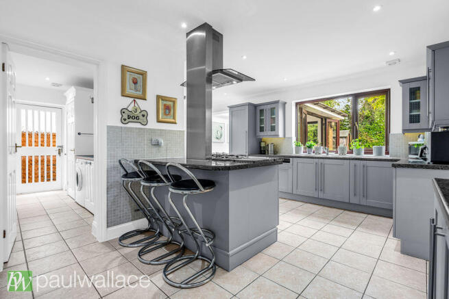Kitchen / Breakfast Room