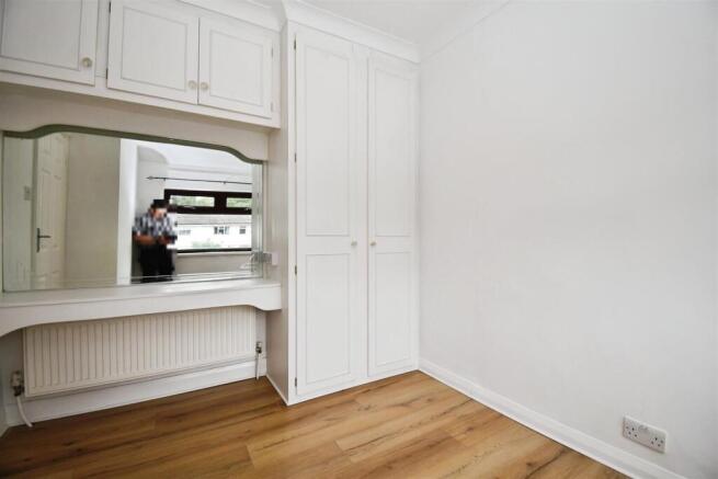2 bed Semi-Detached for sale Image 12