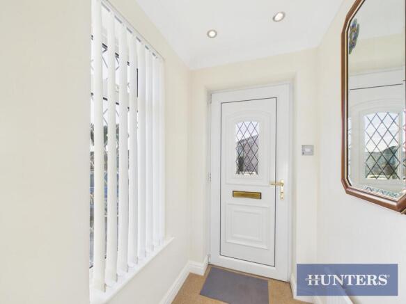 2 bed Semi-Detached Bungalow for sale Image 10