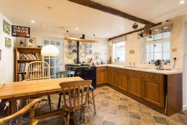 Kitchen/Breakf...