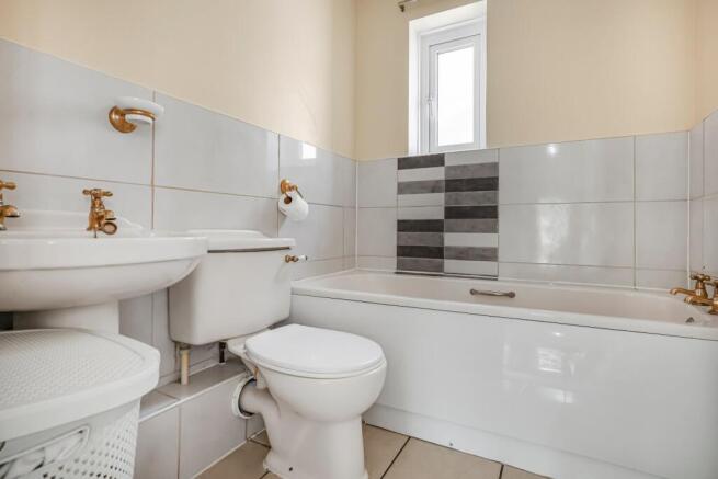 3 bed Detached for sale Image 12