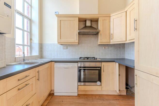 2 bed Flat for sale Image 4