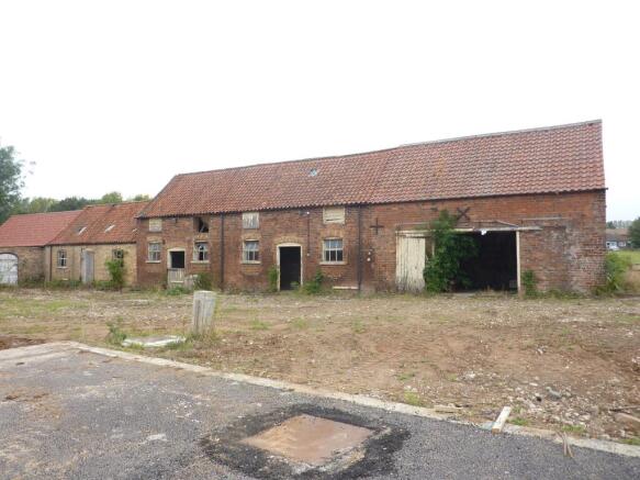 THE EXISTING BARN