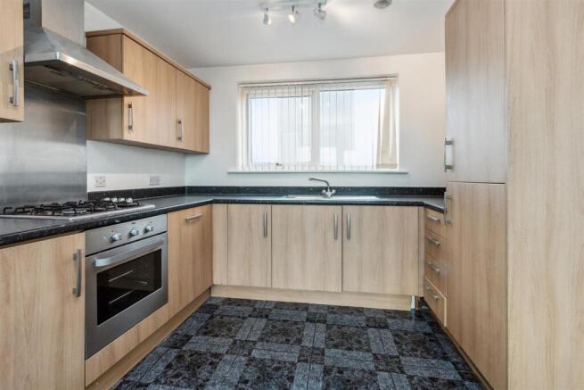 F7 122 Tooting High Street SW17 kitchen 1.jpg