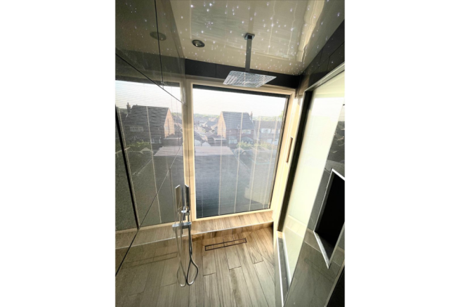 En-suite Shower Room