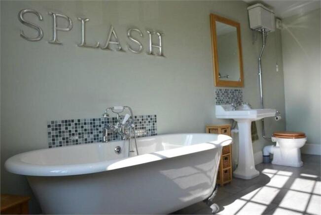 Photo 9