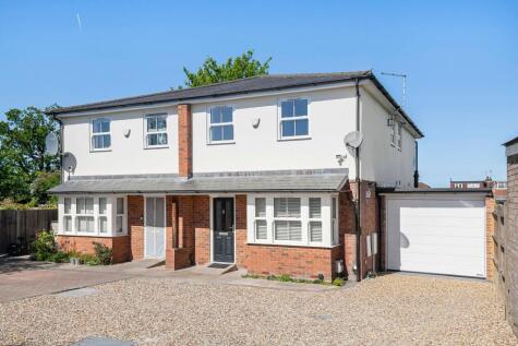 Dugdale Hill Lane, Potters Bar, EN6