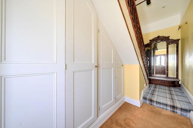 2 bed Apartment for sale Image 9