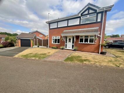 Mapleton Drive, Runcorn, WA7