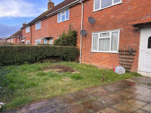 Apartment in Yeovil, Somerset - More