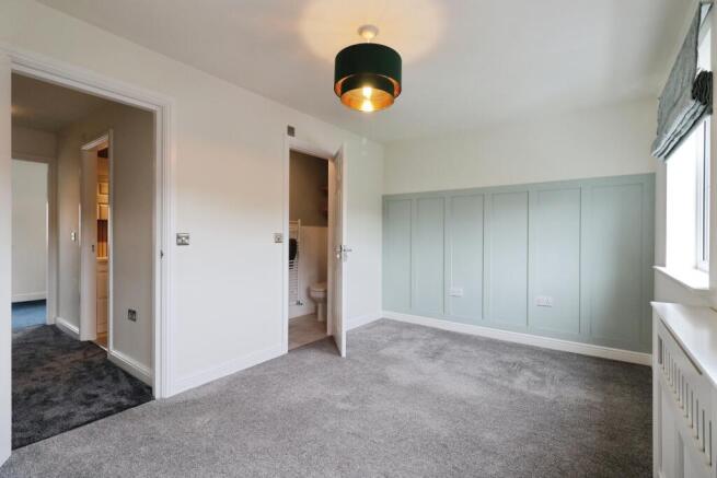 4 bed Terraced for sale Image 9