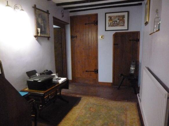 Photo 11