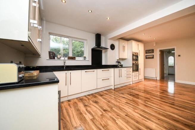 Kitchen diner