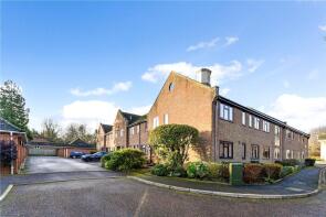 29, Tudor Close, Chichester PO19 5QZ