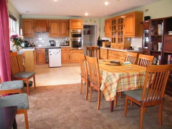 Kitchen/dining room