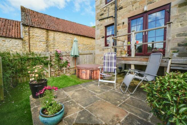 Enclosed Rear Garden