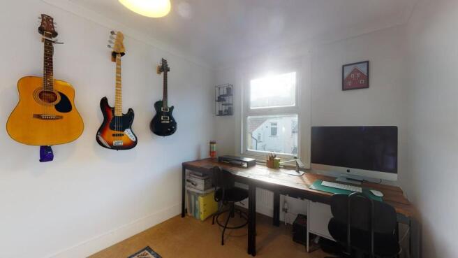 Photo 9