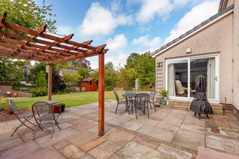 21 Crosswood Crescent, Balerno, EH14 7LX