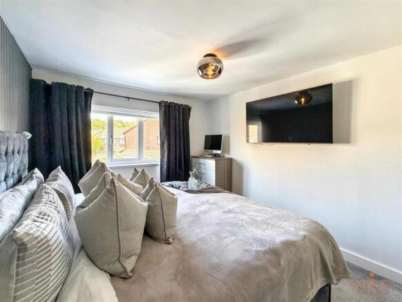 3 bed Detached for sale Image 12