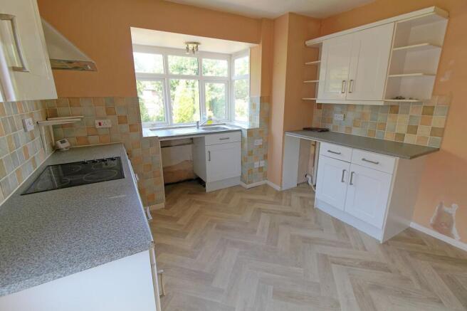Charles Way, Oadby, LE2 photo 4