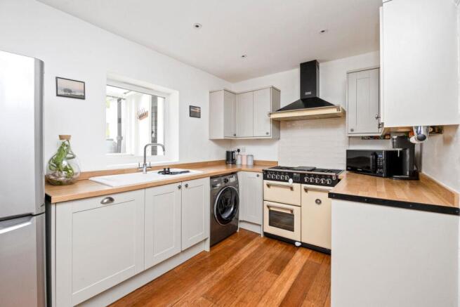 Marmion Road 29 KITCHEN AGA.jpeg