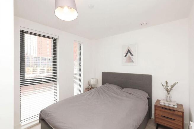 2 bed Apartment for sale Image 11