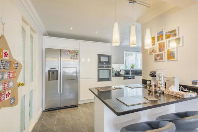 Dining/Living Kitchen