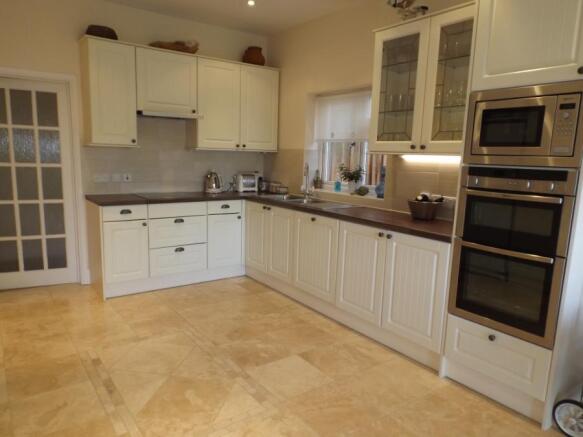 Kitchen/Breakfast